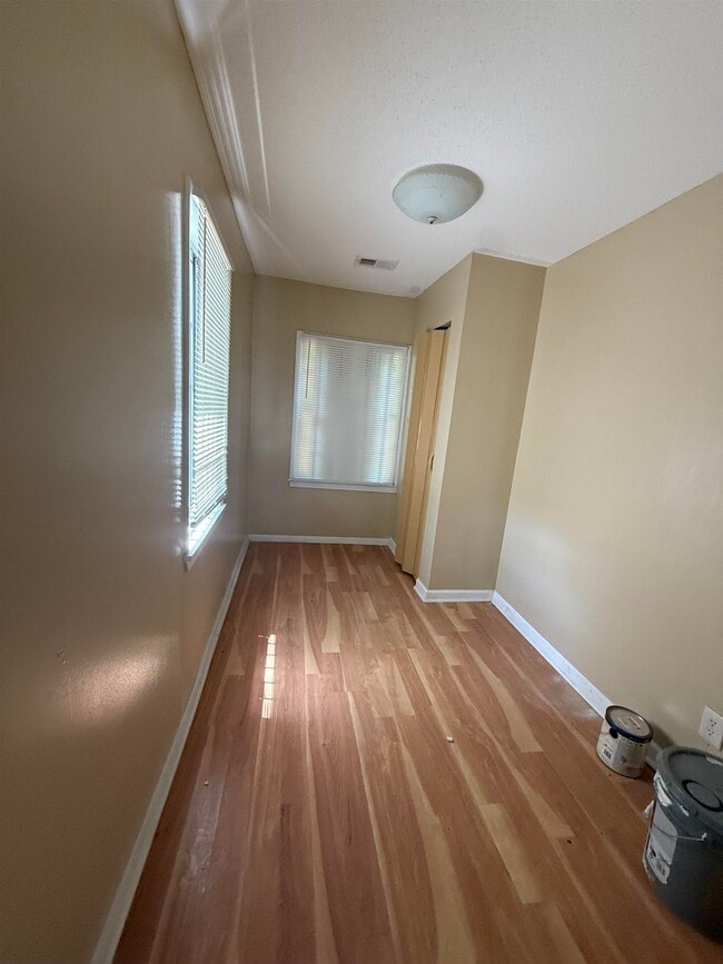 Foto del edificio - 3517 N Watkins St