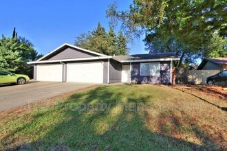 Building Photo - 5512 Mike Arthur Ct
