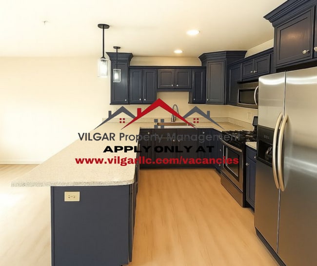 Building Photo - WOW Factor! 2BR/2BA Gem w/ Quartz Counters...
