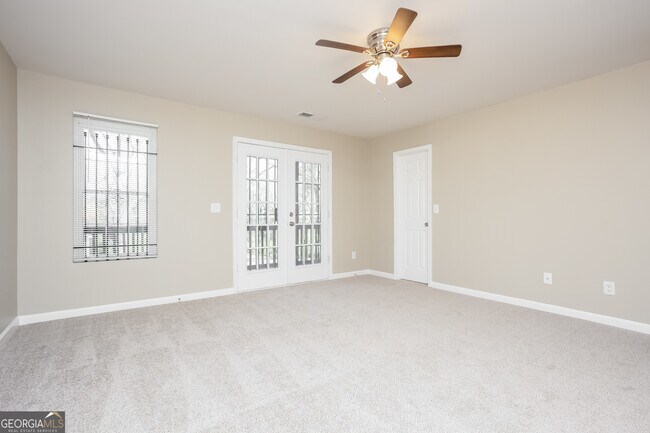 Foto del edificio - 95 Howell Dr SW