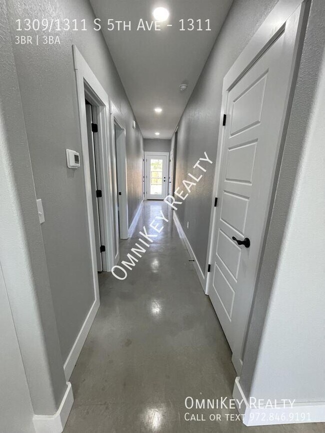 Foto del edificio - 1309/1311 S 5th Ave-1311