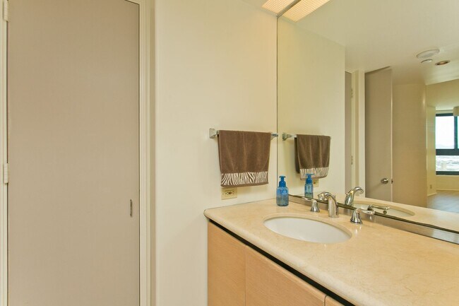 Foto del edificio - 2/2/2 Harbor and ocean view unit