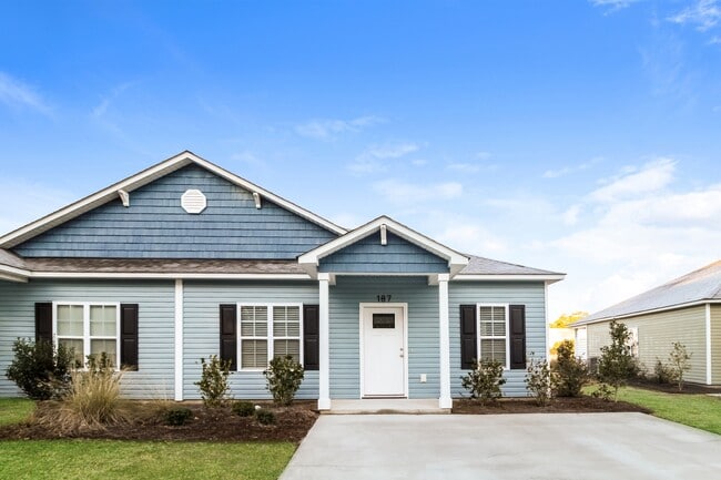 Building Photo - 187 Highlands Glen