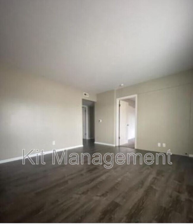 Foto del edificio - 8245 W Apartment Dr