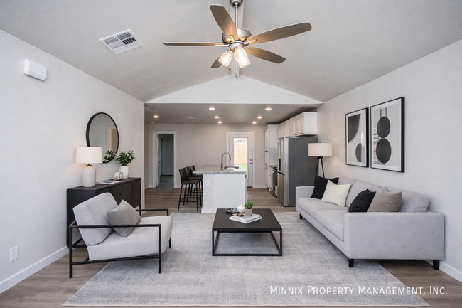 Building Photo - 312 E 77th St