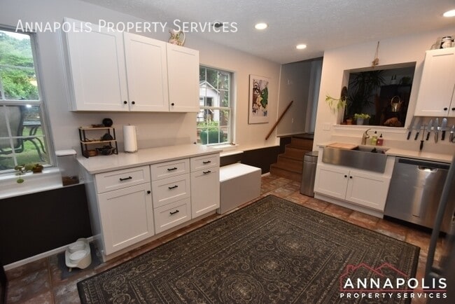 Building Photo - 1152 Neptune Pl