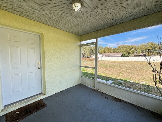 Foto del edificio - Beautiful 3/2 Duplex in St. Cloud