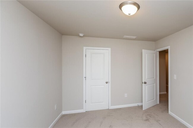 Foto del edificio - 219 Crestview Wy