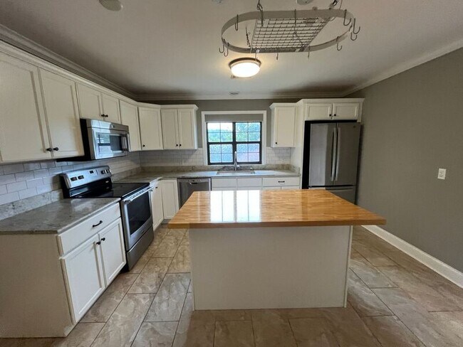 Foto del edificio - 407 Victoria Ave