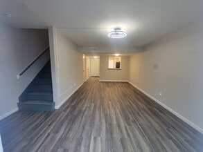 Building Photo - 6051 Fondren Rd