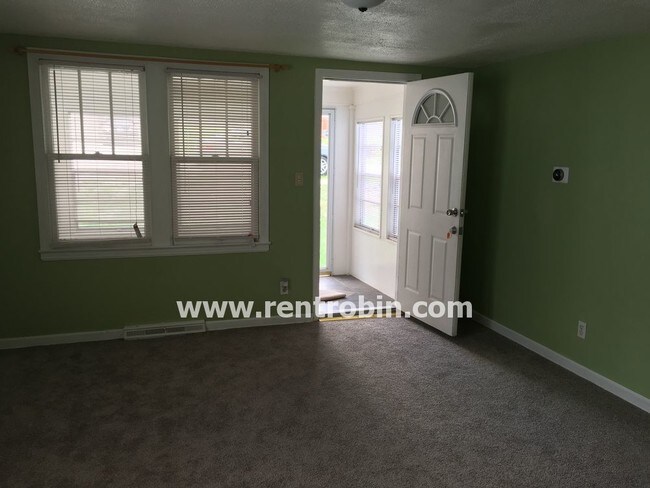Foto del edificio - DARLING UPDATED READY  WAITING FOR YOU