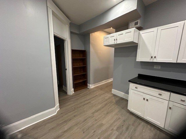 Foto del edificio - 1945 S Kedzie Ave