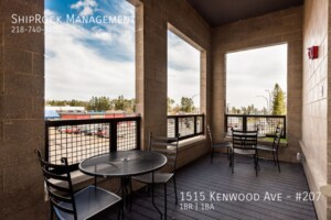 Foto del edificio - 1515 Kenwood Ave