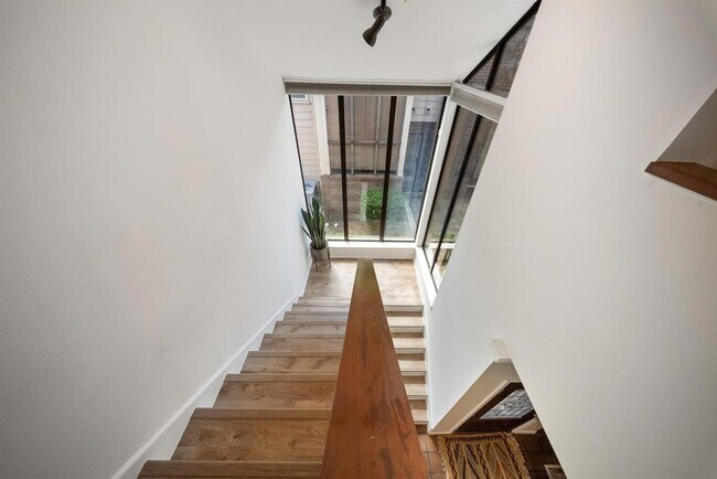 Foto del edificio - 4904 Feagan St