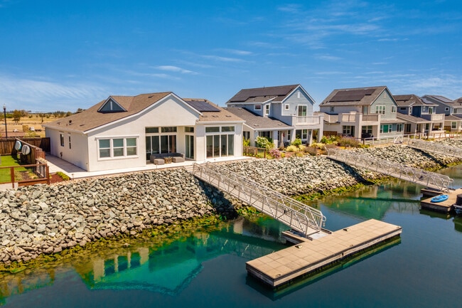 Building Photo - 3305 Delta Coves Dr