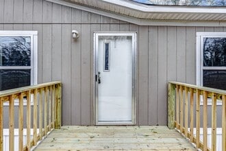 Building Photo - 10757 Doe Hill Dr