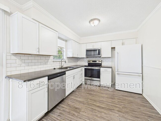 Foto del edificio - 7730 E 103rd Terrace