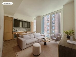 Building Photo - 135 E 47th St