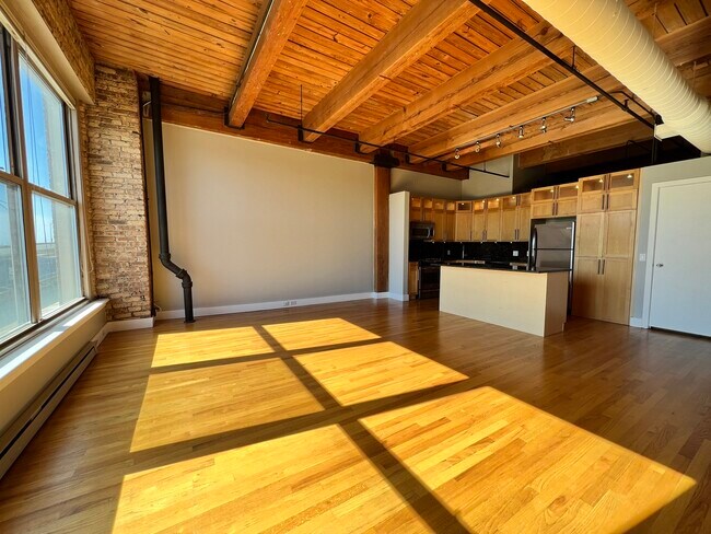 Building Photo - 540 N Lake Shore Dr