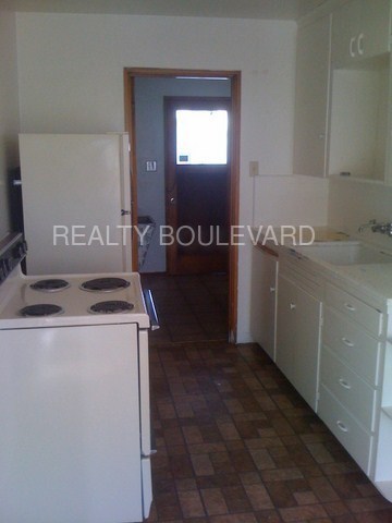 Foto del edificio - 385 Broadway Blvd