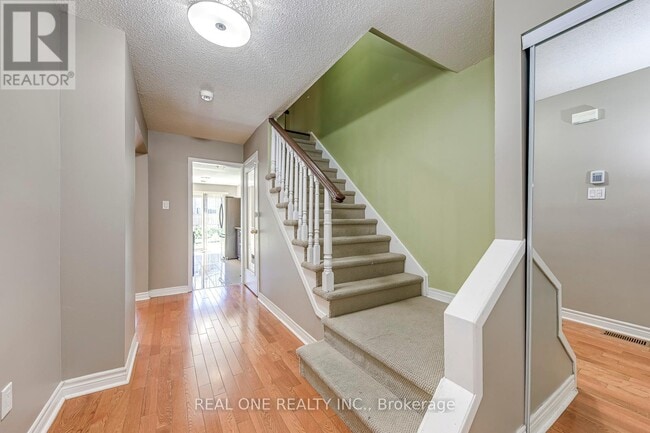 Building Photo - 4050 Farrier Ct