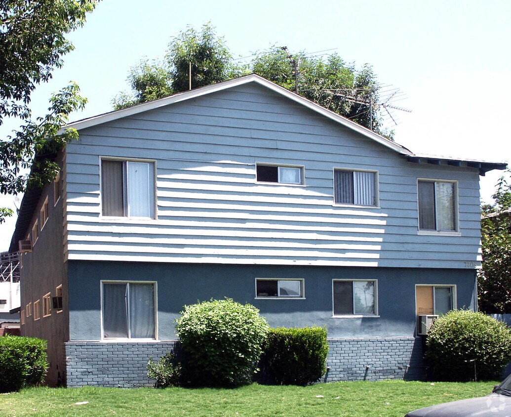 Building Photo - 7308 Vista Del Monte Ave