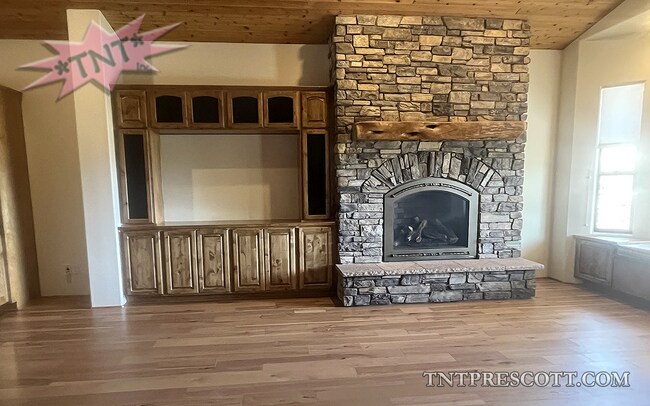 Building Photo - Home in Forest Trails HOA ~ HOLD*