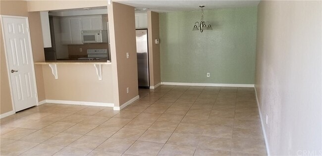 Building Photo - 31864 Railroad Canyon Rd