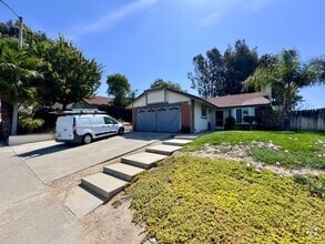 Building Photo - 27196 Rainbow Creek Dr