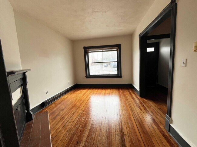 Foto del edificio - 238 N Raleigh St