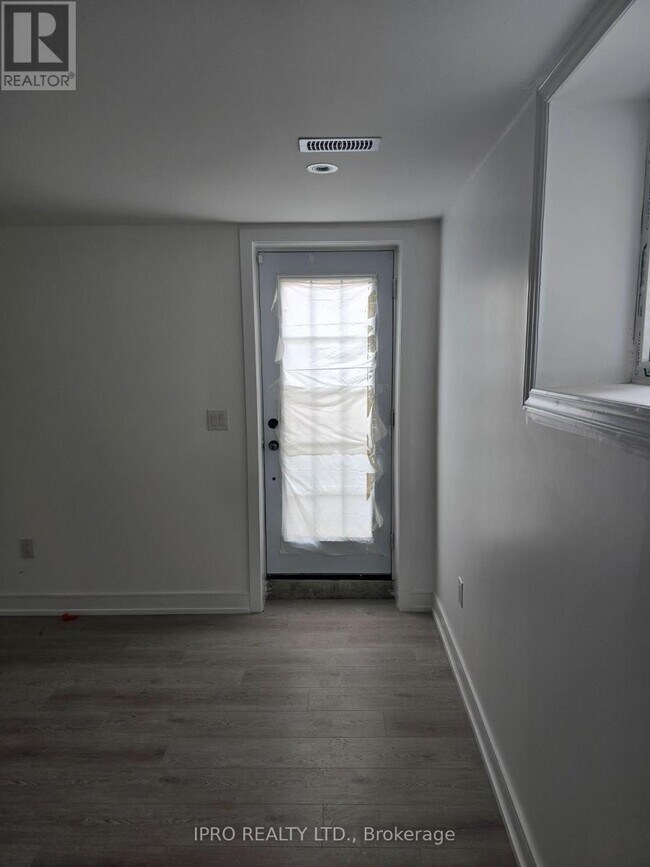 Building Photo - 1109 Nugent Ct
