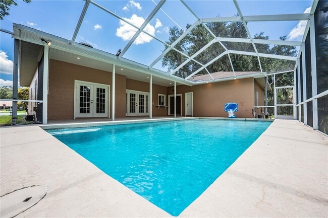 Building Photo - 2326 Deerbrook Dr