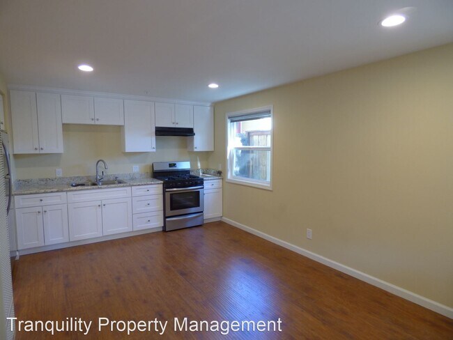 Building Photo - 1 br, 1 bath House - 2633 E Street