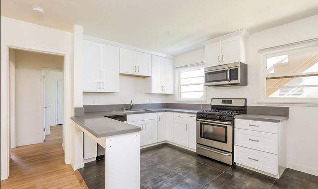 Foto principal - 1031 Ocean Park Blvd