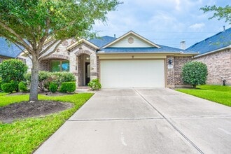 Building Photo - 2230 Falcon Brook Dr