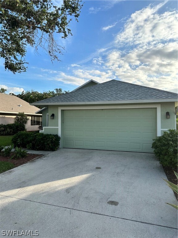 Building Photo - 9142 Palm Island Cir