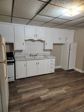 Building Photo - 2120 Highland Ave