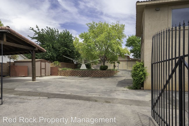 Building Photo - 3 br, 2 bath House - 1202 N 1100 W