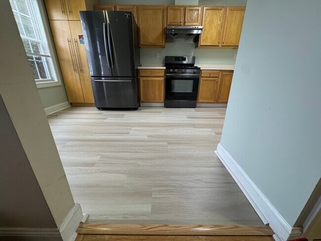 Foto del edificio - 700 Evergreen Ct