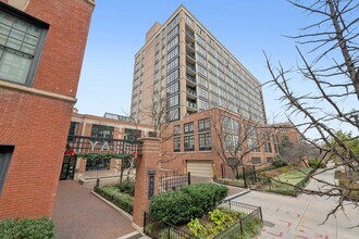 Building Photo - 437 New York Ave NW