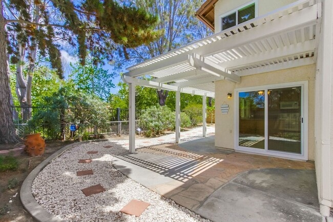 Foto del edificio - Charming Carmel Valley House in great loca...