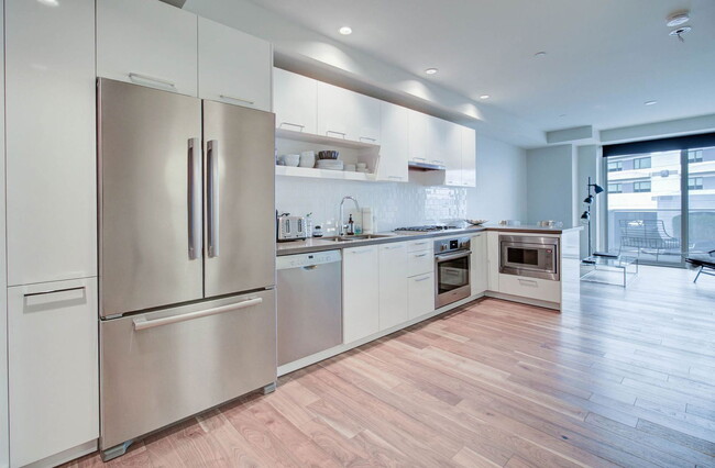 Foto del edificio - 4422 N 75th St