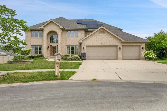 Foto del edificio - 9200 Greenwood Dr