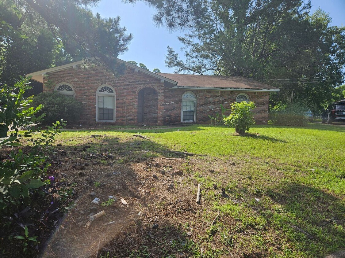 Foto principal - 308 Sultan Ct