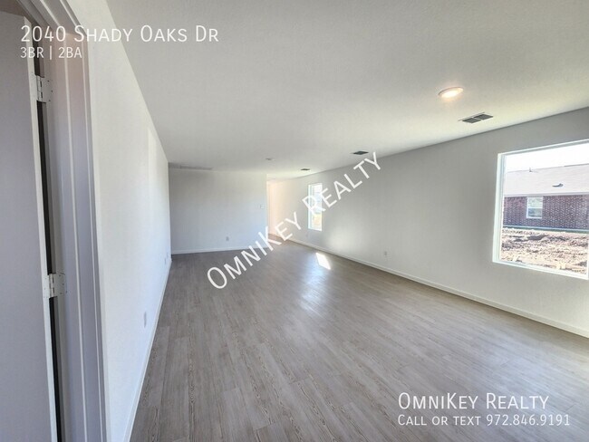 Foto del edificio - 2040 Shady Oaks Dr
