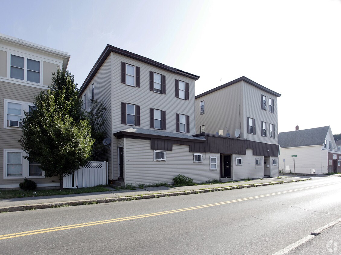 329 Cambridge St, Worcester, MA 01603 Apartments in Worcester, MA