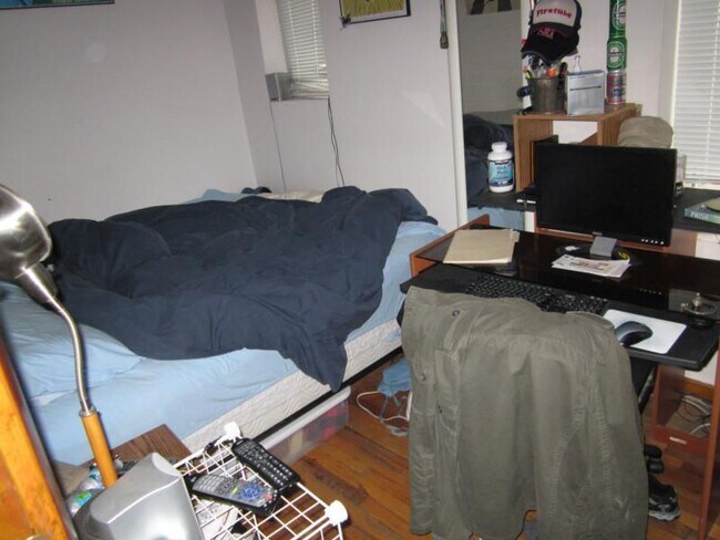 Foto del edificio - 2246 W Armitage Ave