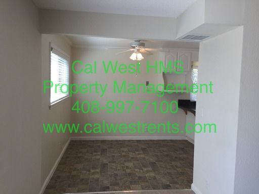 Foto del edificio - 5369 Dent Ave