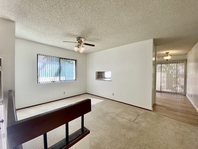 Building Photo - 836 Coriander Ct