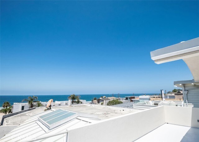 Foto del edificio - 701 Bayview Dr